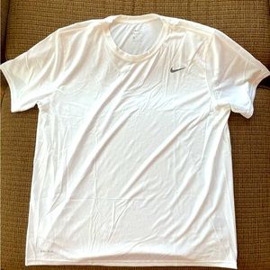Nike Mens Dri Fit Loose SS T-shirt White Gray 2XL XXL - NWT!